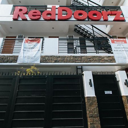 Reddoorz At Dbuilders Rooms Bangkal Makati Makati City Buitenkant foto