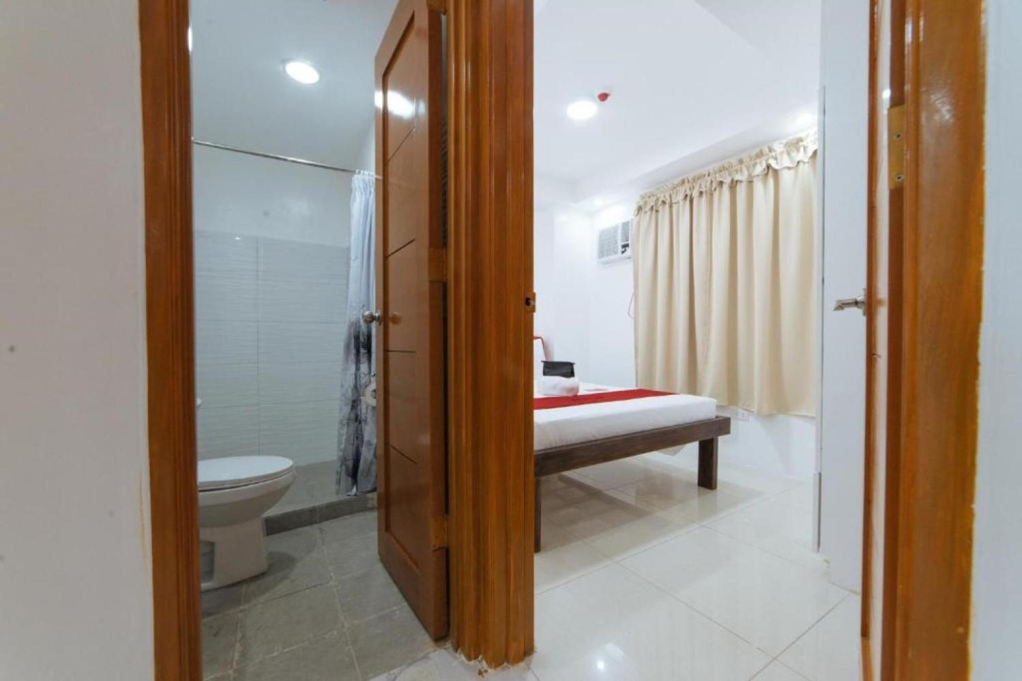 Reddoorz At Dbuilders Rooms Bangkal Makati Makati City Buitenkant foto