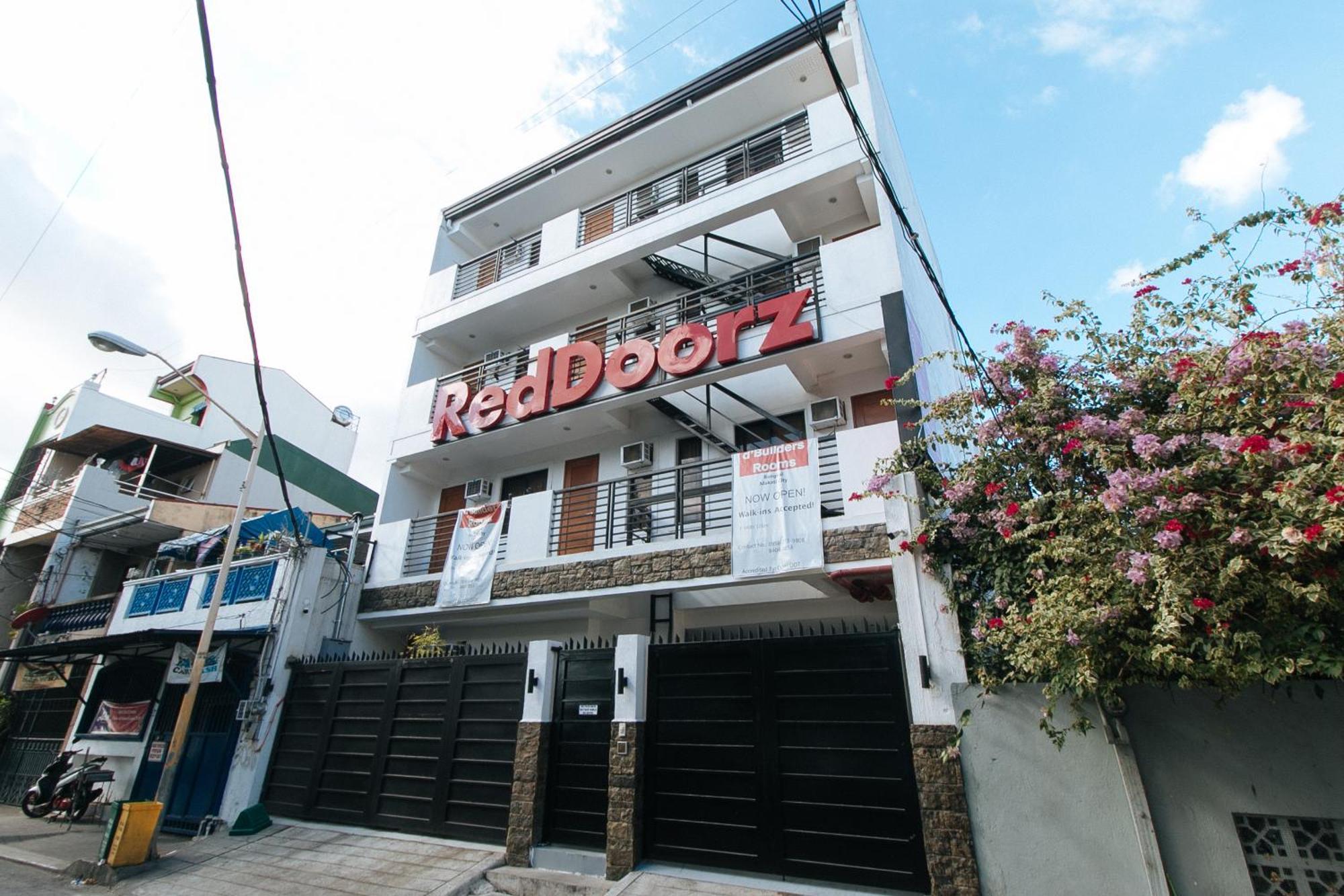 Reddoorz At Dbuilders Rooms Bangkal Makati Makati City Buitenkant foto